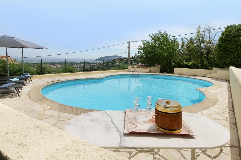מאנדליה-לה-נאפול Sophies Homes Villa Panoramic Sea View And Pool מראה חיצוני תמונה